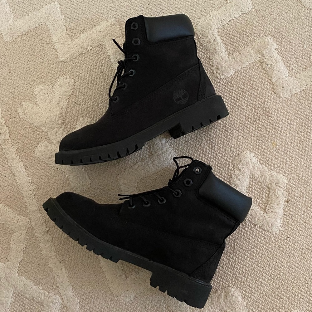 All Black Timberland Boots